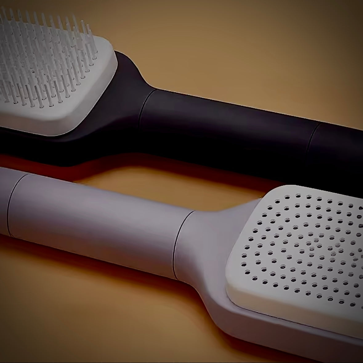 Magic Self-Cleaning Hair Brush